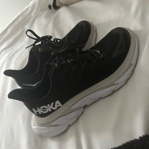 Hoka Clifton edge women